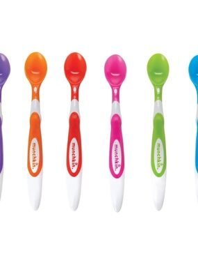 7 Munchkin Soft-Tip Infant Plastic Colored Spoons